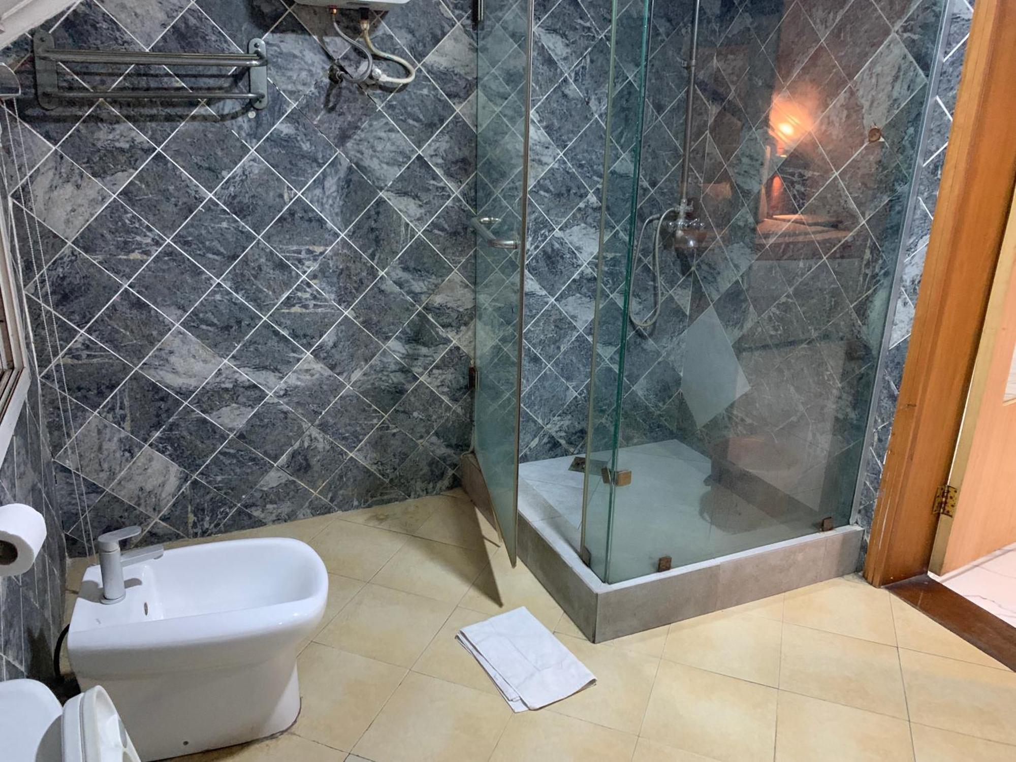 Presken Hotel @Oniru Лагос Екстериор снимка