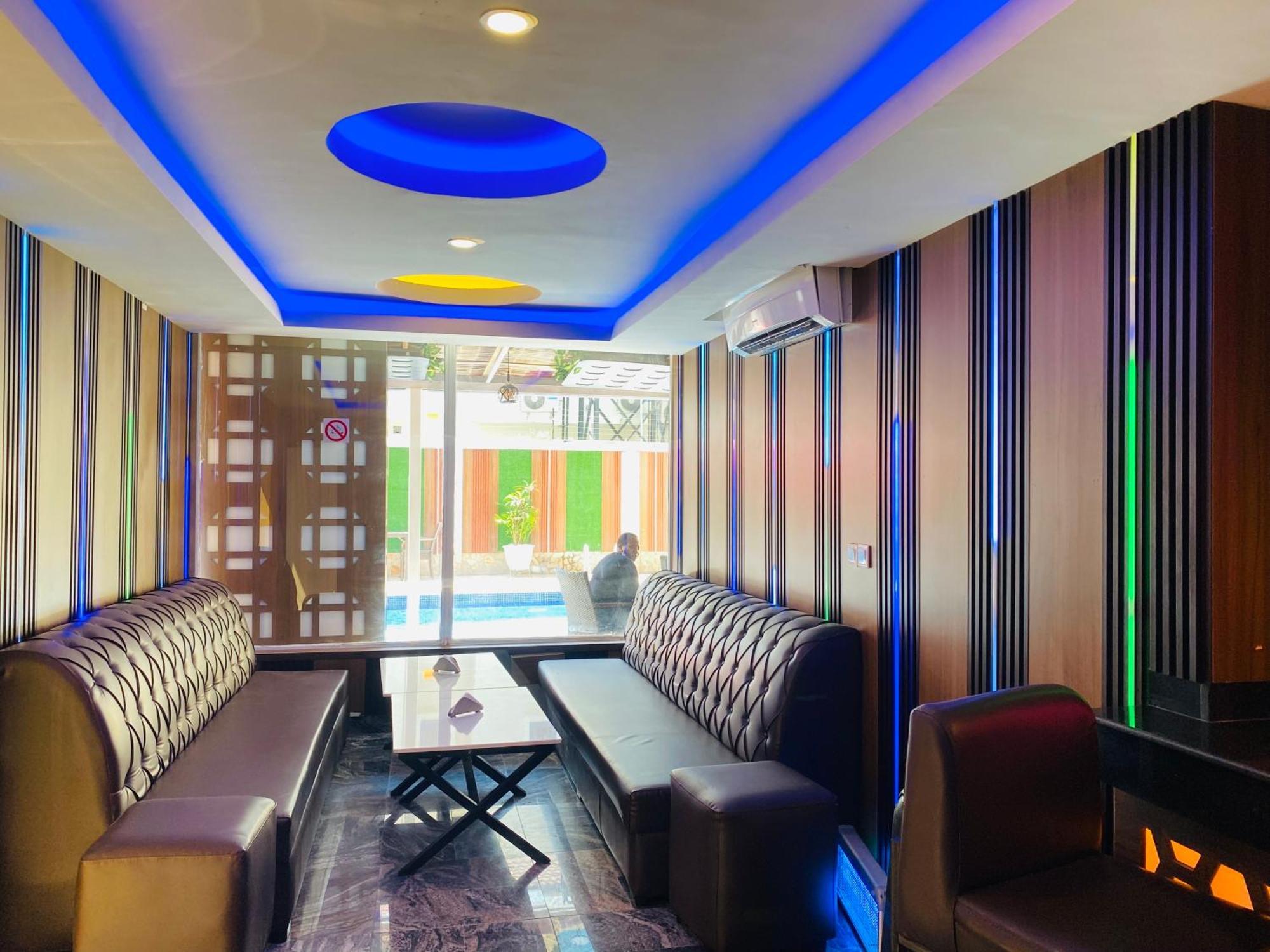 Presken Hotel @Oniru Лагос Екстериор снимка